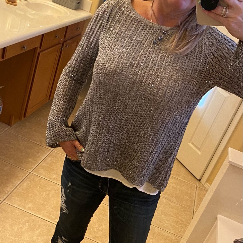 🍾💎 WHBM- White House Black Market- Grey Silver Ombre sweater-open back.